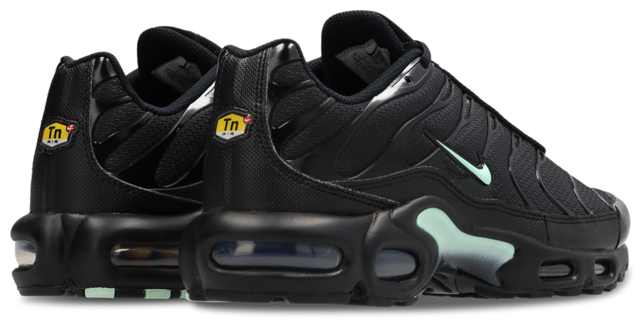 Nike Air Max Tuned 1 Image 3 sur 7. Appuyez pour ouvrir la galerie de photos.