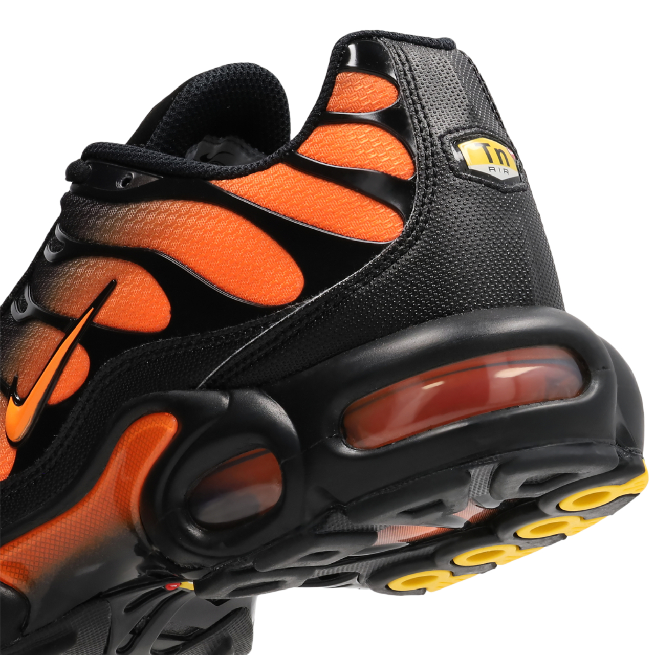 Nike Air Max Tuned 1 Imagen 7 de 7. Toque para abrir la galería de fotos.