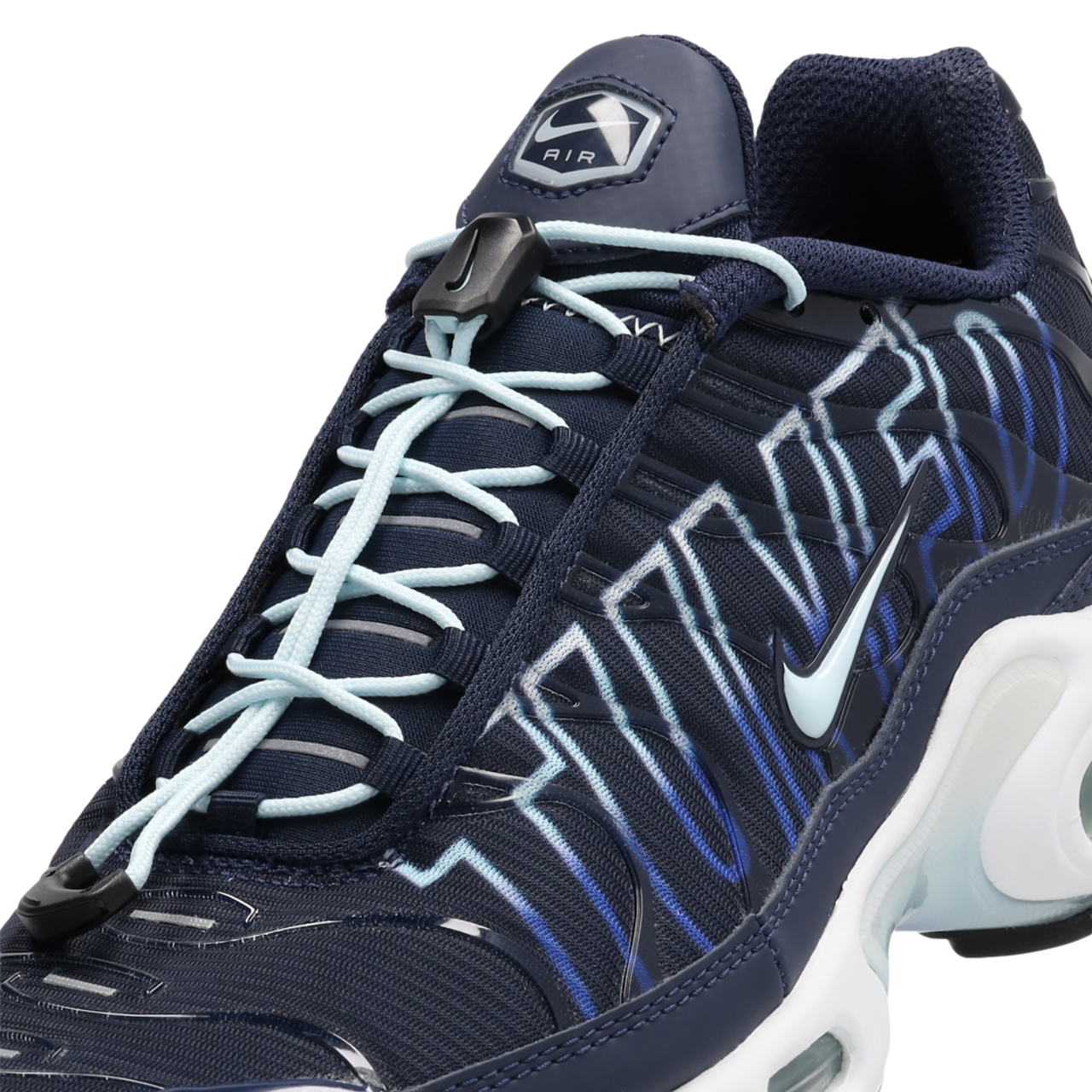 Nike Air Max Tuned 1 Utility Image 7 sur 7. Appuyez pour ouvrir la galerie de photos.