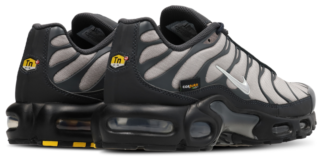 Nike Air Max Tuned 1 Image 3 sur 7. Appuyez pour ouvrir la galerie de photos.