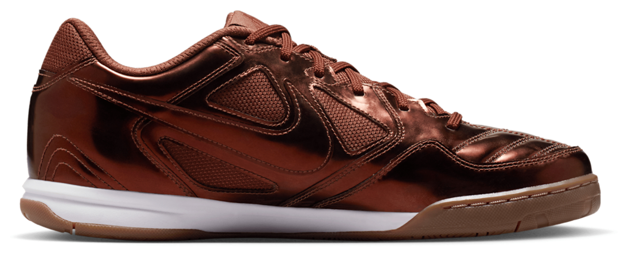 Nike Gato Afbeelding 1 van 6. Tik om de fotogalerij te openen..