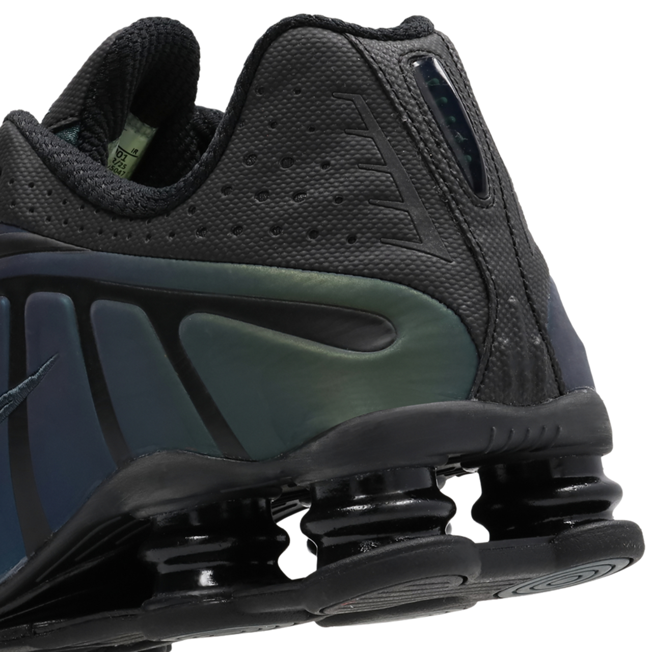 Nike Shox R4 Bild 7 von 7. Antippen, um die Fotogalerie zu öffnen.