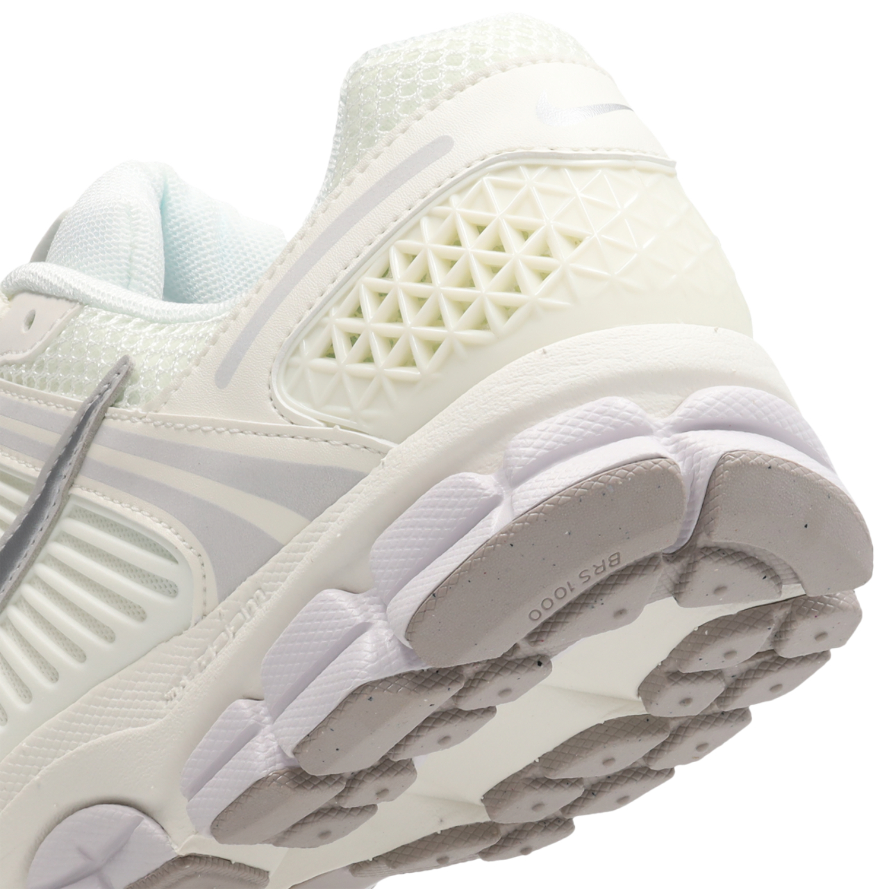 Nike Zoom Vomero 5 Bild 7 von 7. Antippen, um die Fotogalerie zu öffnen.