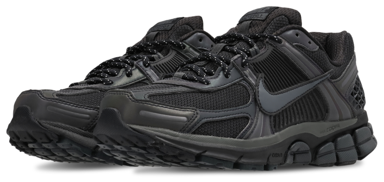 Nike Zoom Vomero 5 Image 2 of 7. Tap to open photo gallery.
