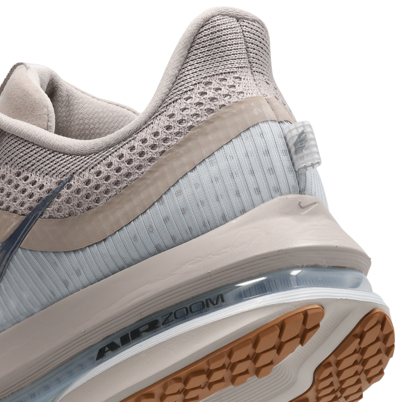 Nike Pegasus Premium Bild 7 von 7. Antippen, um die Fotogalerie zu öffnen.