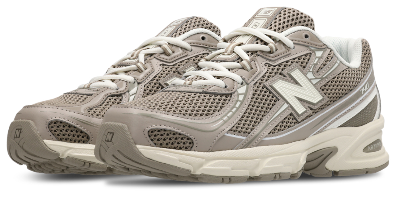 New Balance 740 Afbeelding 2 van 7. Tik om de fotogalerij te openen..