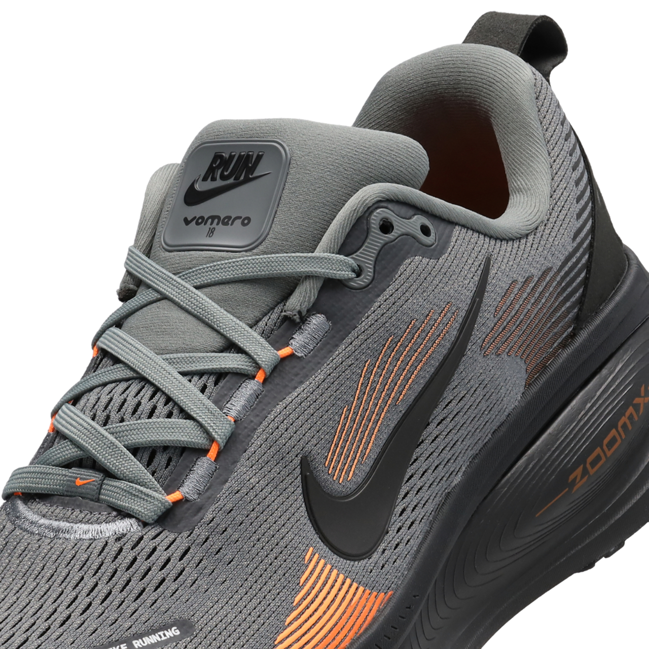 Nike Zoom Vomero 18 Image 7 of 7. Tap to open photo gallery.