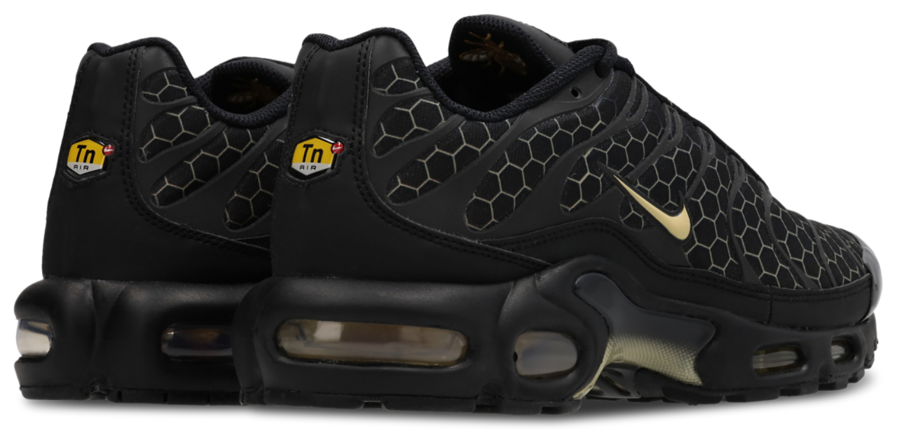Nike Air Max Tuned 1 Manchester Image 4 of 9. Tap to open photo gallery.