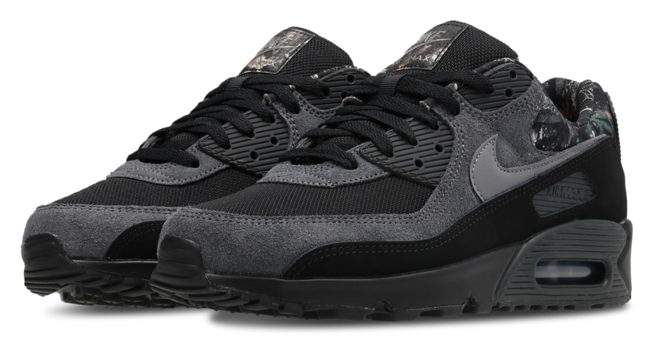 Nike Air Max 90 Image 2 of 7. Tap to open photo gallery.