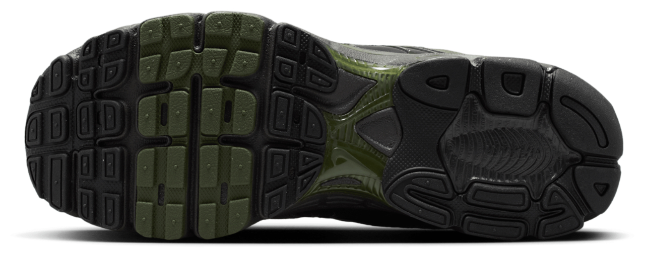 Nike Air Max Moto 2K Image 5 sur 6. Appuyez pour ouvrir la galerie de photos.