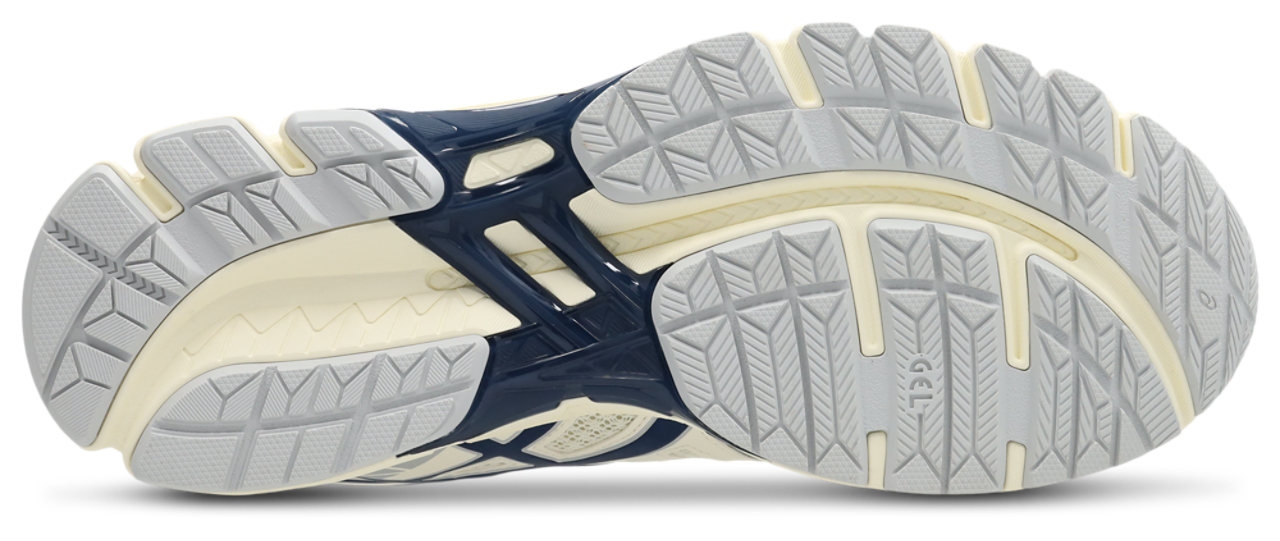Asics GEL-KAYANO 20 Image 6 of 7. Tap to open photo gallery.