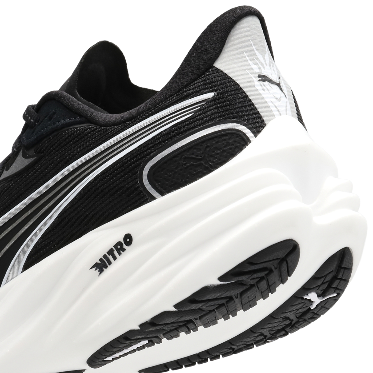 Puma Velocity Nitro 4 Afbeelding 7 van 8. Tik om de fotogalerij te openen..