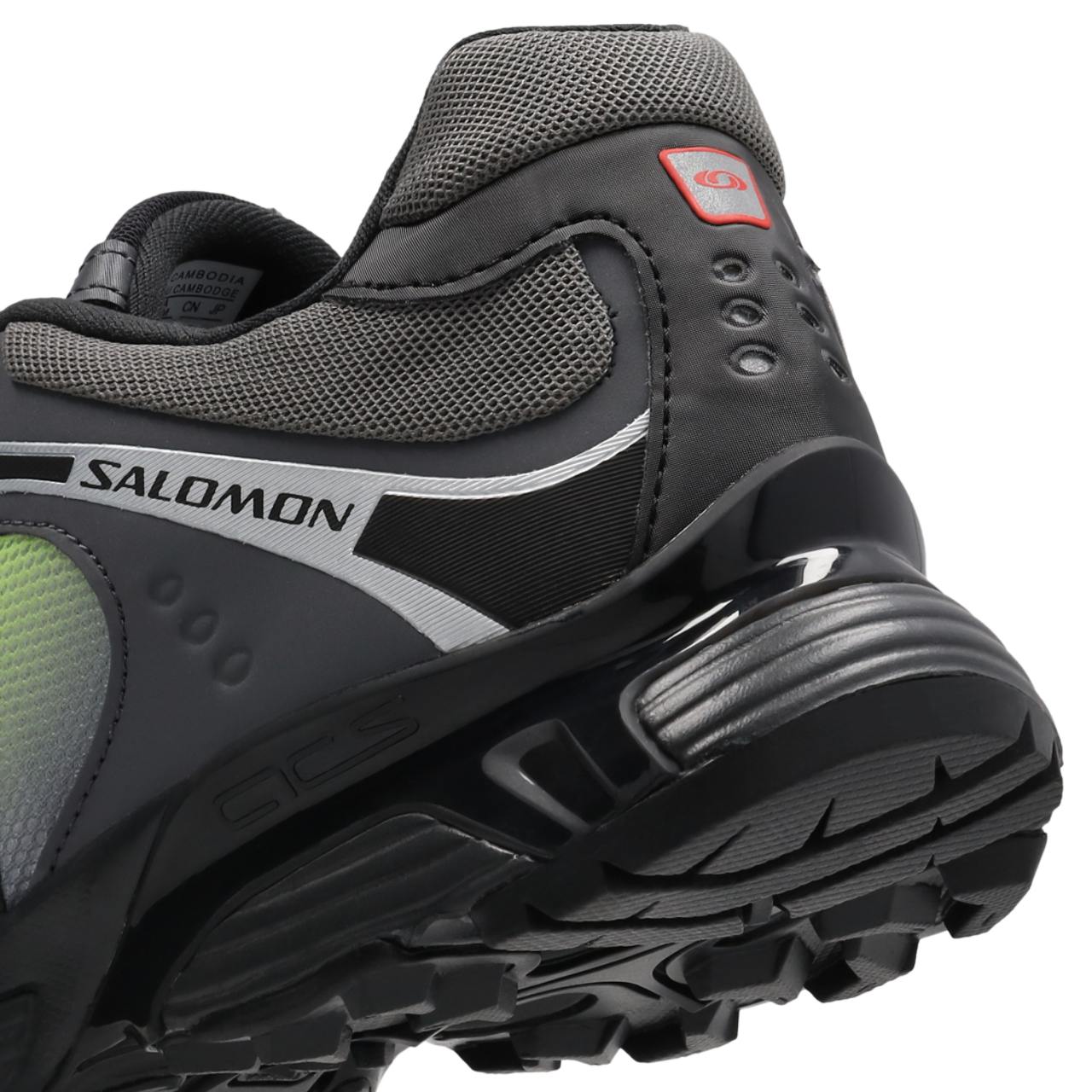 Salomon XT-WHISPER Image 7 of 8. Tap to open photo gallery.