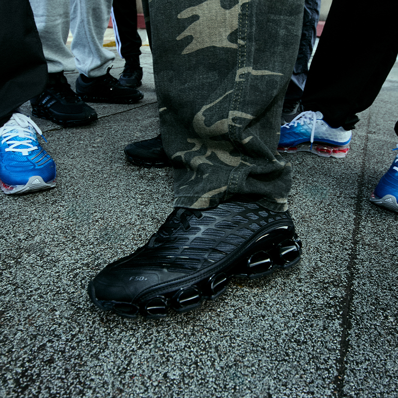 En avant-première : adidas F50 Megaride