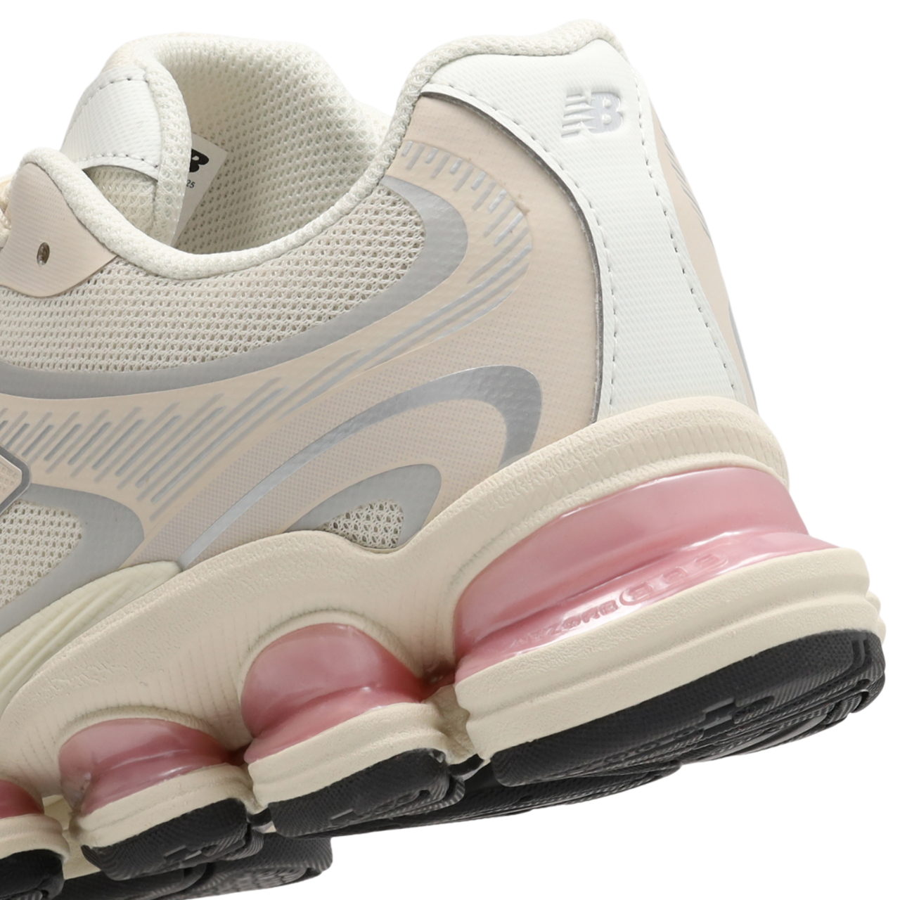 New Balance Abzorb 2000 Image 7 of 8. Tap to open photo gallery.