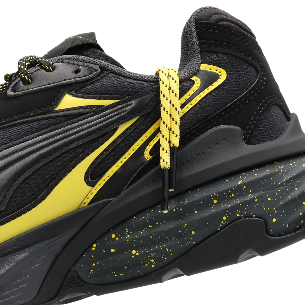 Puma Fade Nitro Umbreon Bild 8 von 8. Antippen, um die Fotogalerie zu öffnen.