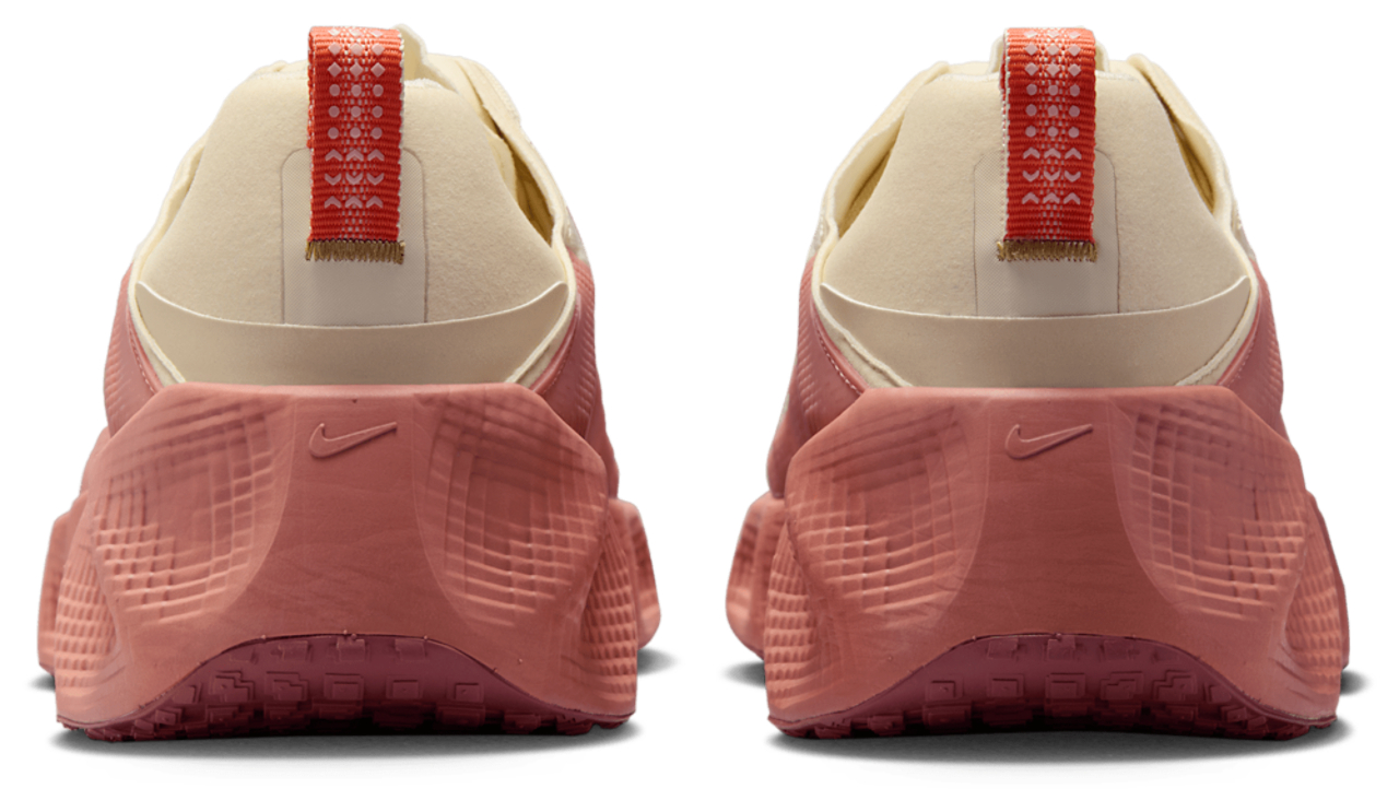Nike Ava Rover Image 6 of 6. Tap to open photo gallery.