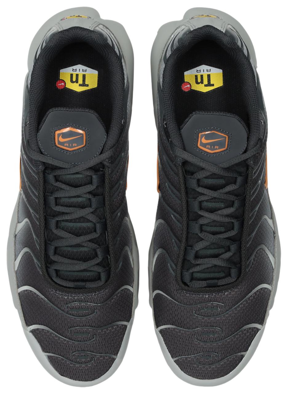 Nike Air Max Tuned 1 Image 5 of 7. Tap to open photo gallery.