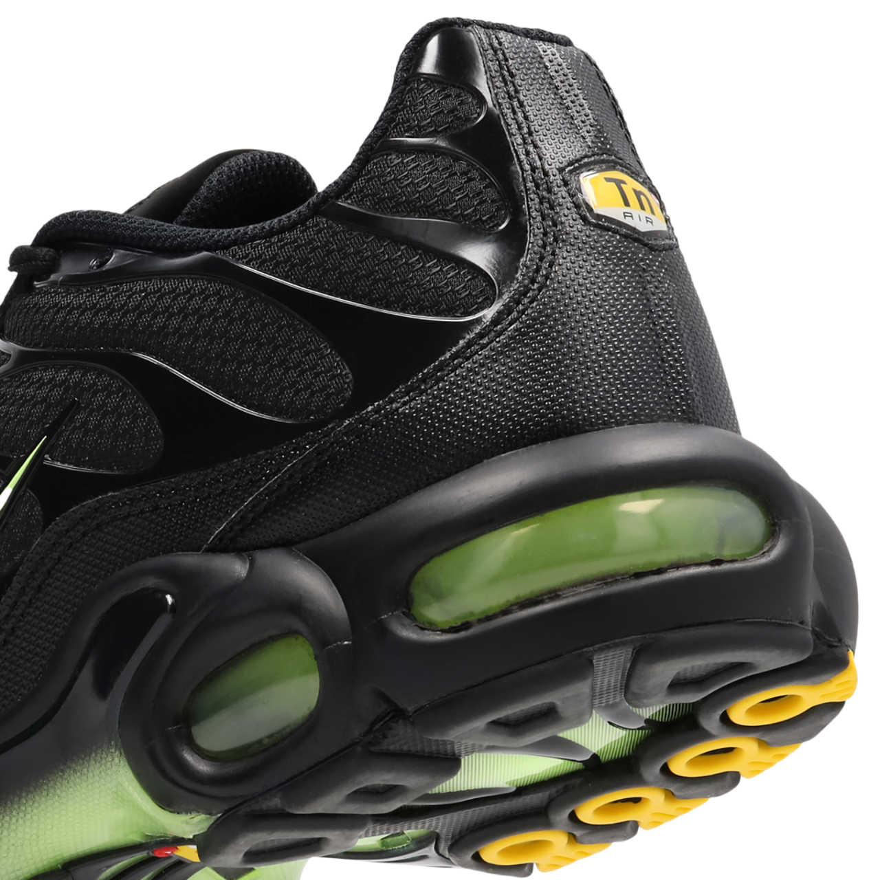 Nike Air Max Tuned 1 Image 7 sur 7. Appuyez pour ouvrir la galerie de photos.