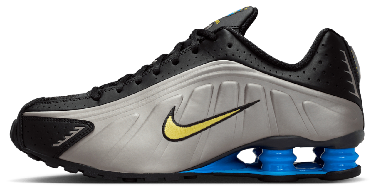 Nike Shox R4 Image 3 of 6. Tap to open photo gallery.