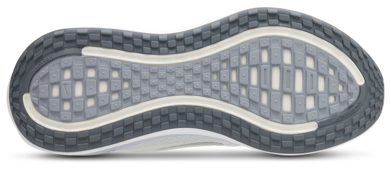 Nike Zoom Vomero Plus Image 6 of 7. Tap to open photo gallery.