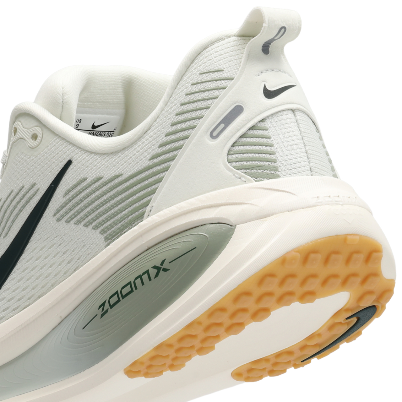 Nike Zoom Vomero 18 Imagen 7 de 7. Toque para abrir la galería de fotos.