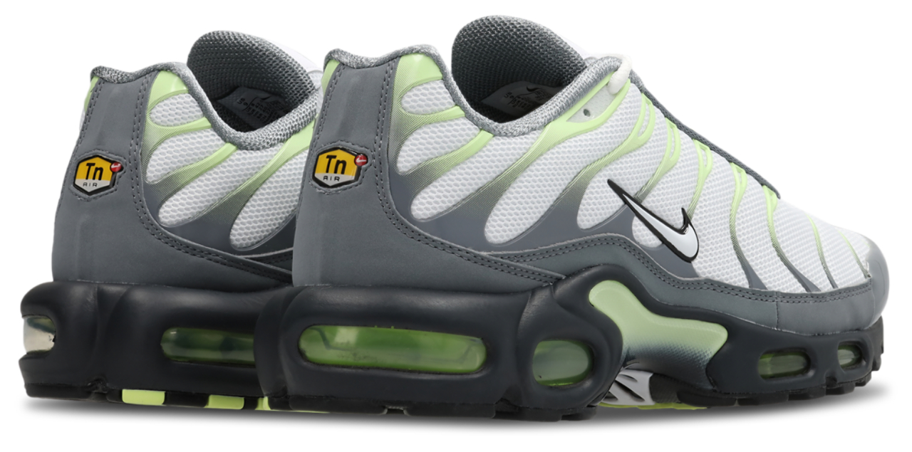Nike Air Max Tuned 1 Image 3 sur 8. Appuyez pour ouvrir la galerie de photos.