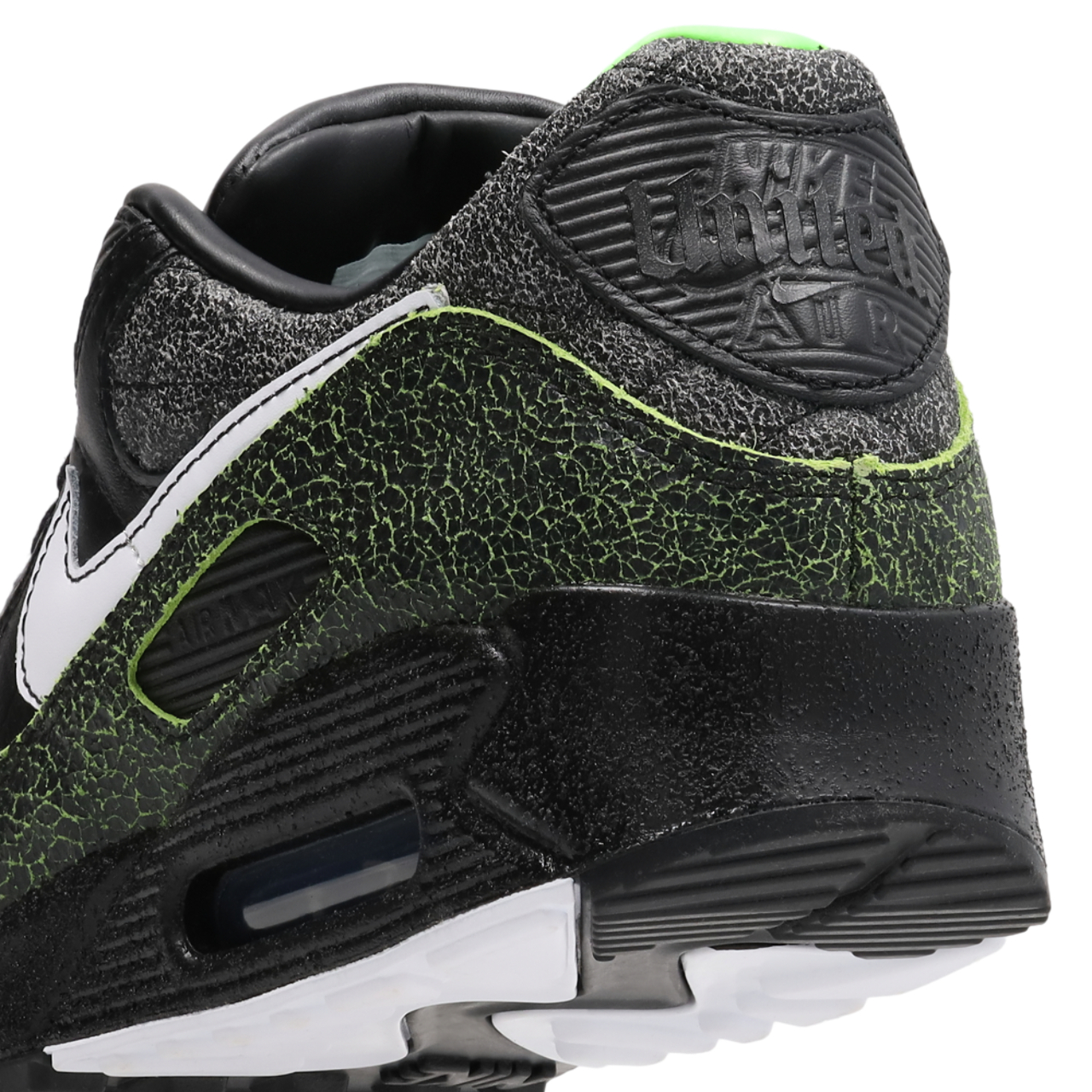 Nike Air Max 90 Image 7 of 8. Tap to open photo gallery.