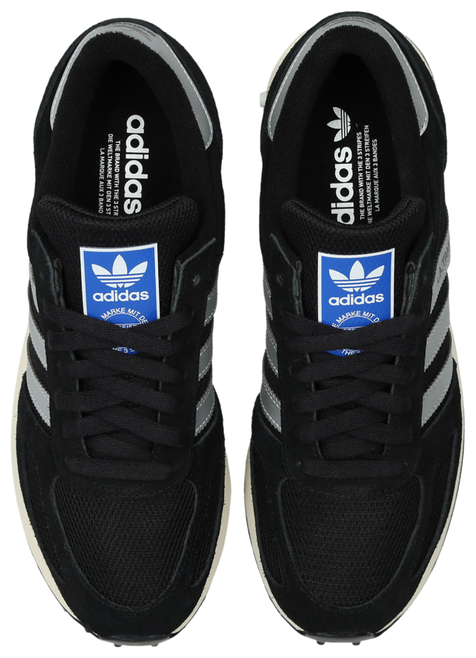 adidas La Trainer Og Image 5 of 7. Tap to open photo gallery.