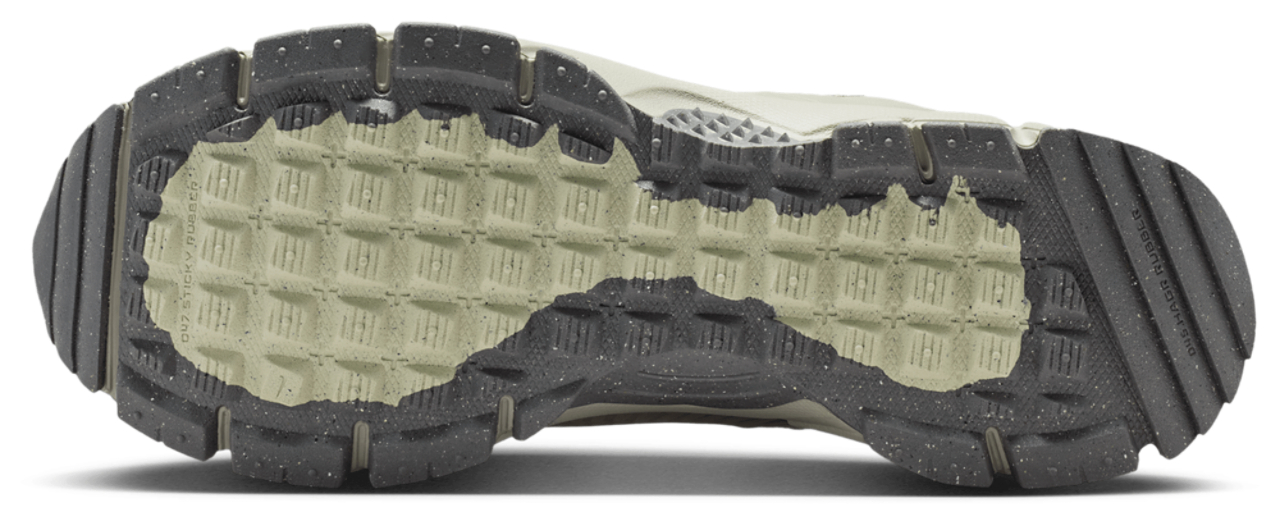 Nike Zoom Vomero Roam Image 5 sur 6. Appuyez pour ouvrir la galerie de photos.