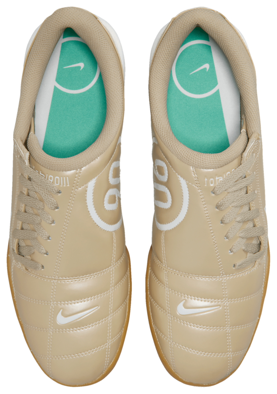 Nike Total 90 Afbeelding 4 van 6. Tik om de fotogalerij te openen..