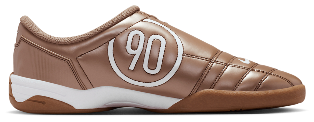 Nike Total 90 Image 1 sur 6. Appuyez pour ouvrir la galerie de photos.
