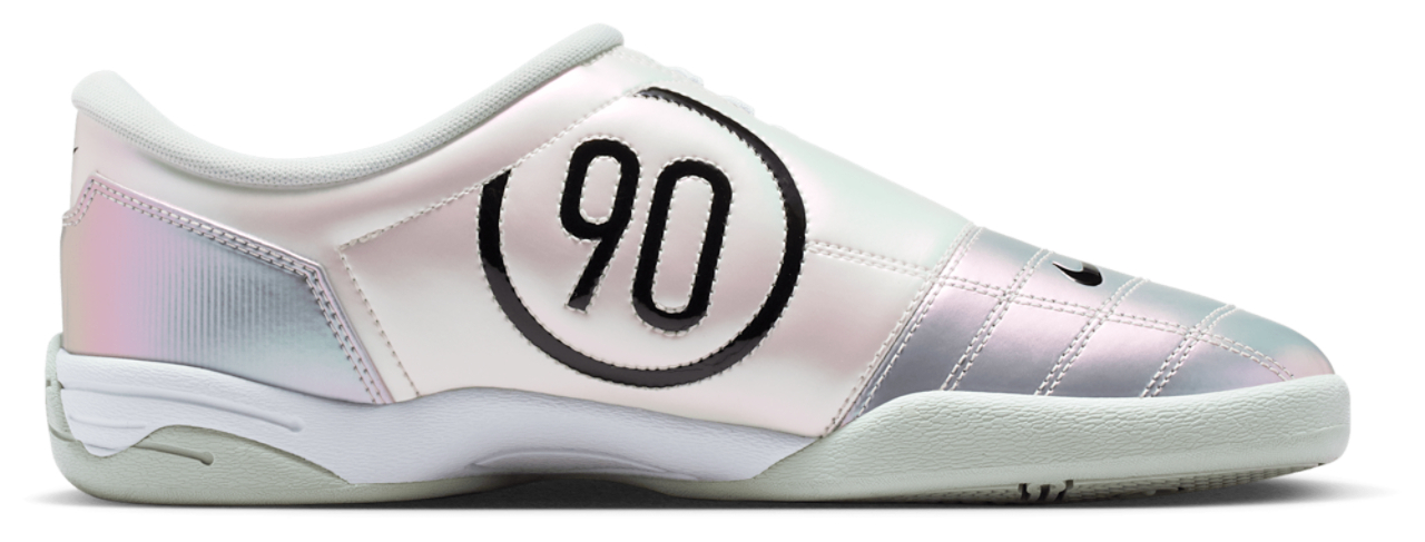 Nike Total 90 Premium Bild 1 von 6. Antippen, um die Fotogalerie zu öffnen.