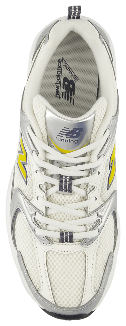New Balance 530 Afbeelding 4 van 5. Tik om de fotogalerij te openen..