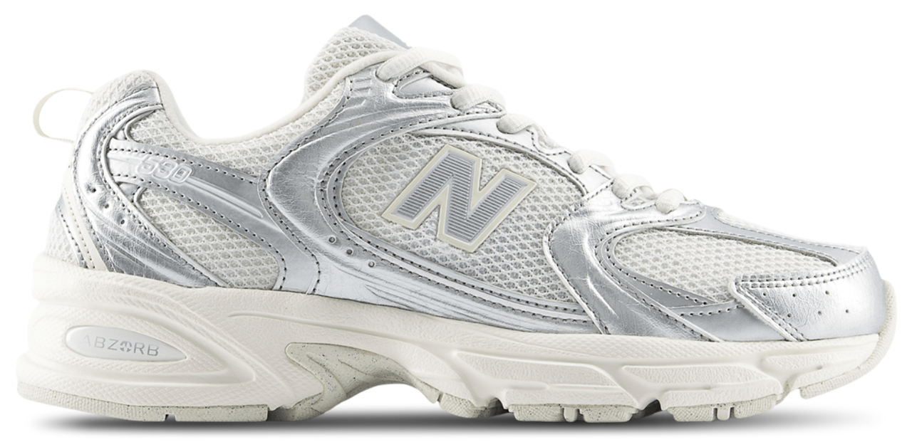 New Balance 530 Bild 1 von 6. Antippen, um die Fotogalerie zu öffnen.