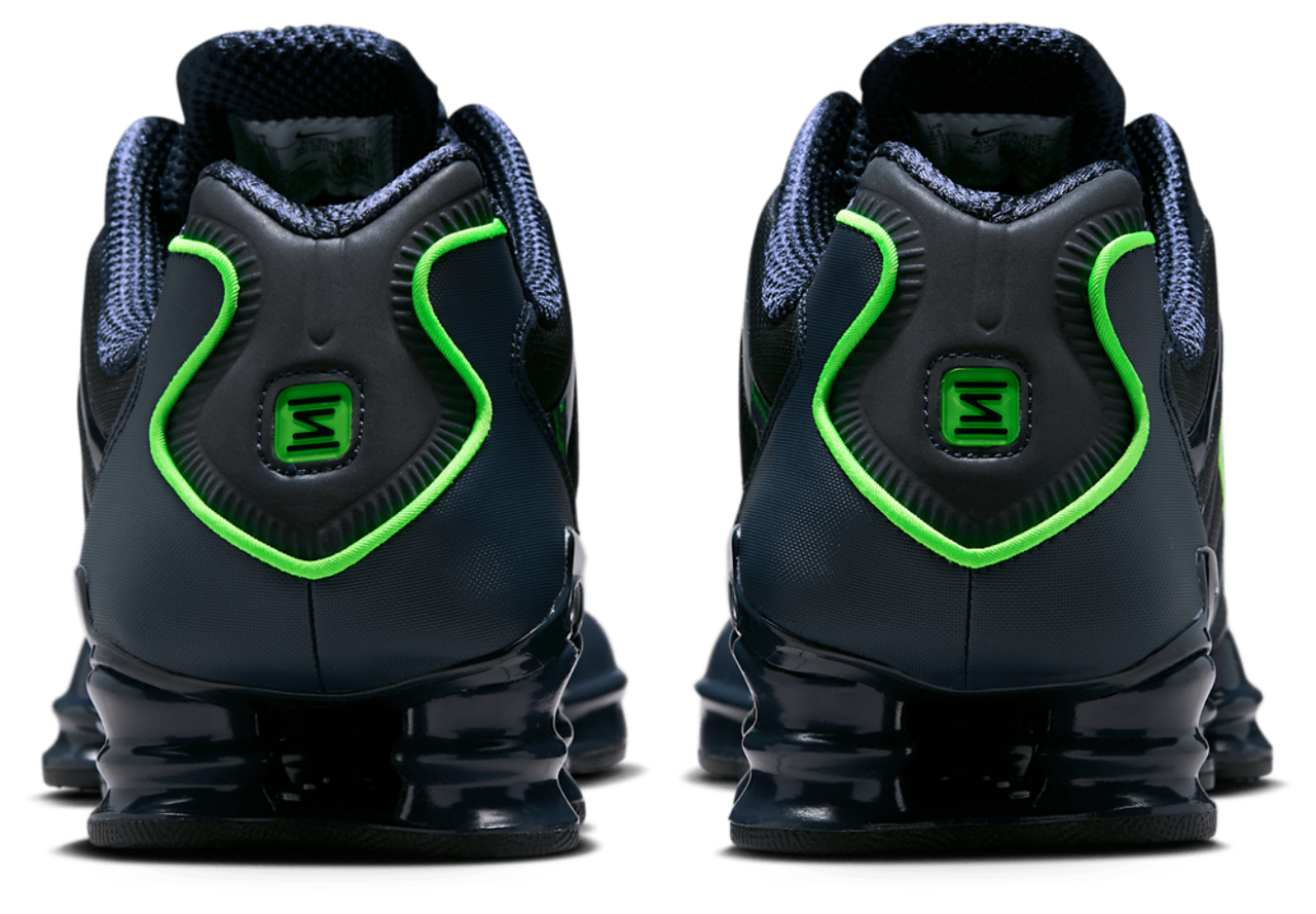 Nike Shox Tl Image 6 of 6. Tap to open photo gallery.