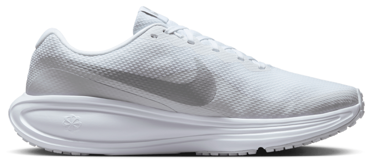 Nike Revolution 8 Image 1 sur 6. Appuyez pour ouvrir la galerie de photos.