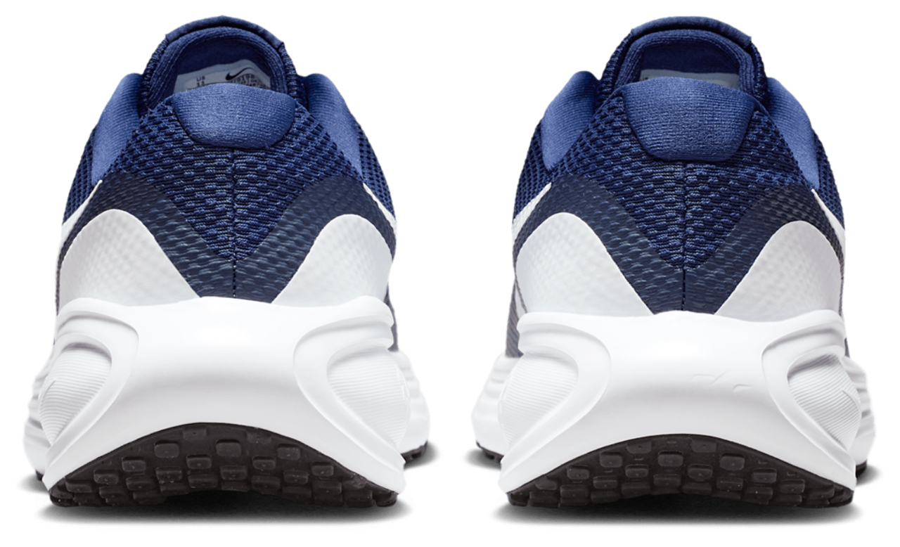 Nike Revolution 8 Image 6 sur 6. Appuyez pour ouvrir la galerie de photos.