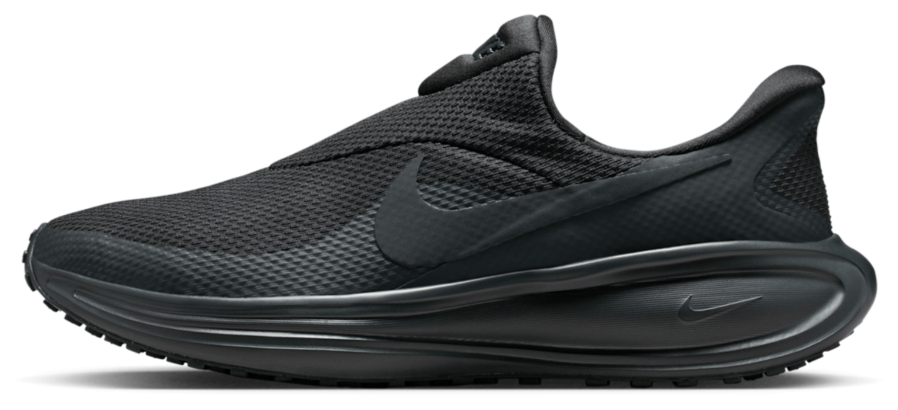 Nike Revolution 8 Easyon Image 3 of 6. Tap to open photo gallery.