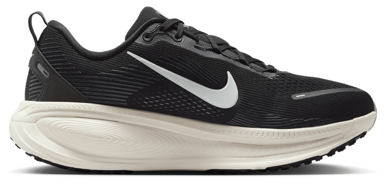 Nike Vomero 18 Image 1 of 6. Tap to open photo gallery.