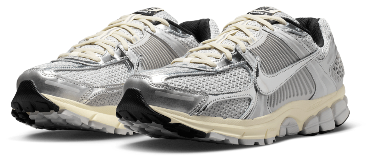 Nike Zoom Vomero 5 Image 2 of 6. Tap to open photo gallery.