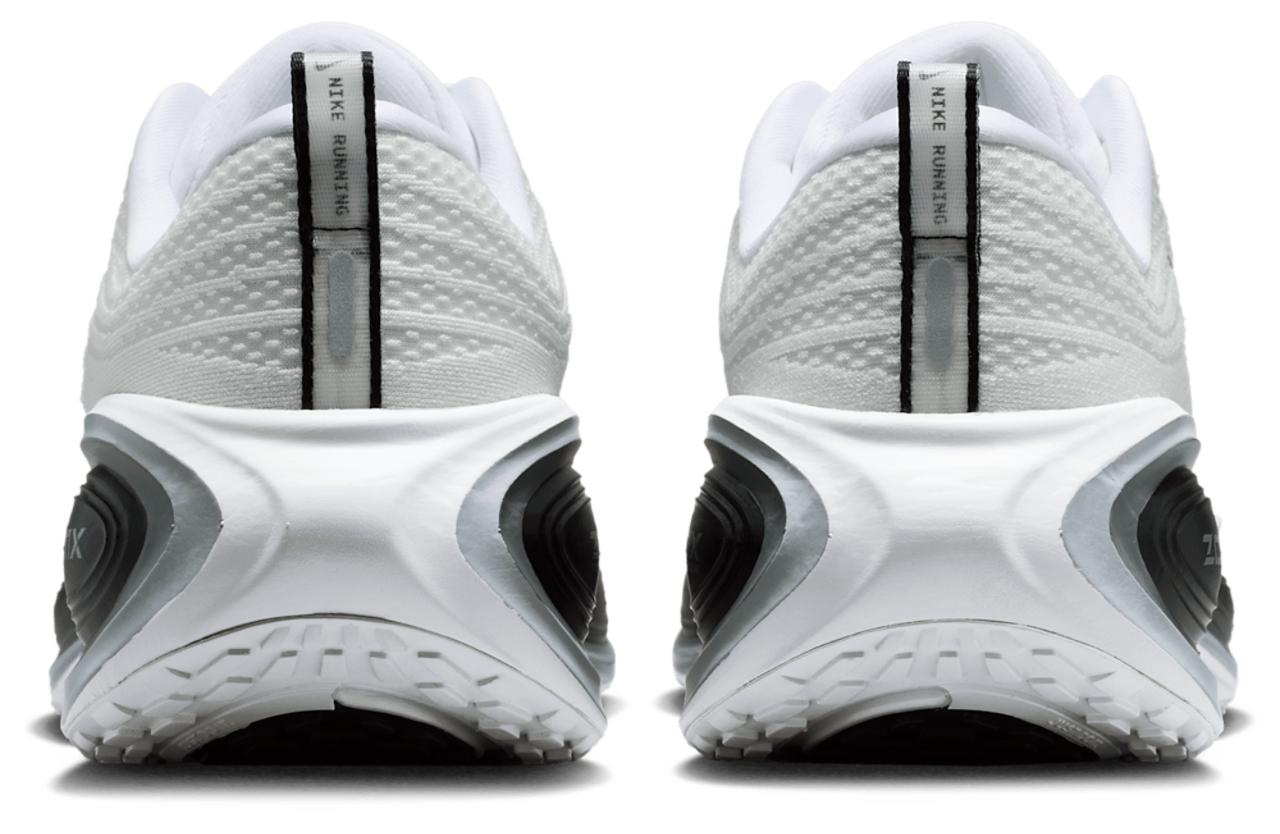 Nike Vomero Plus Afbeelding 6 van 6. Tik om de fotogalerij te openen..