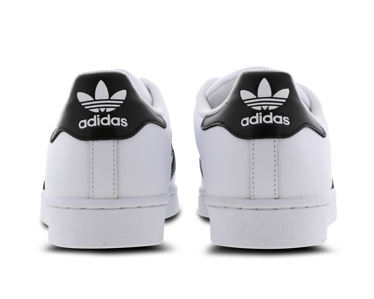 adidas Superstar Imagen 3 de 6. Toque para abrir la galería de fotos.