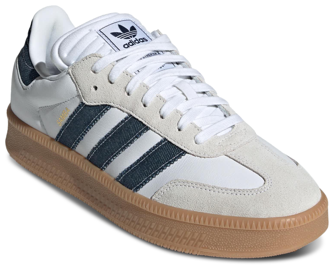 adidas Samba XLG Image 2 sur 6. Appuyez pour ouvrir la galerie de photos.