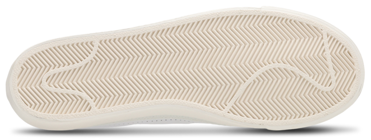 Nike Tennis Classic Image 6 sur 7. Appuyez pour ouvrir la galerie de photos.