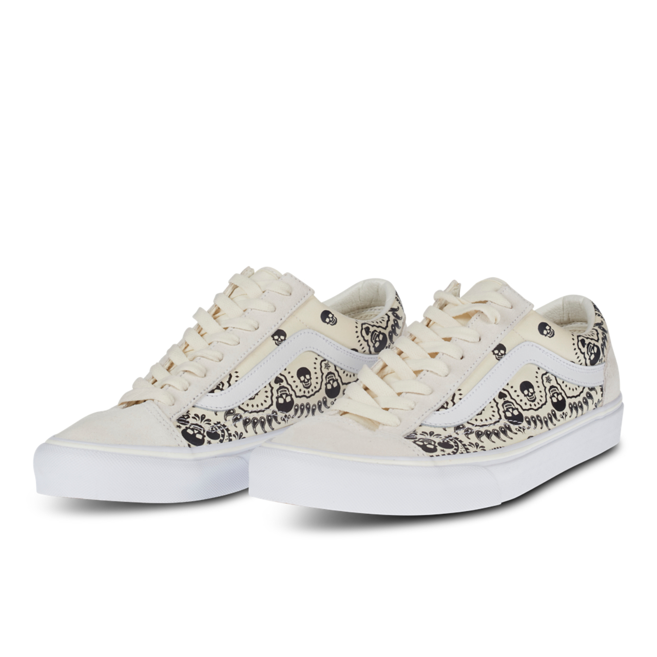 Vans Style 36 Image 2 of 6. Tap to open photo gallery.