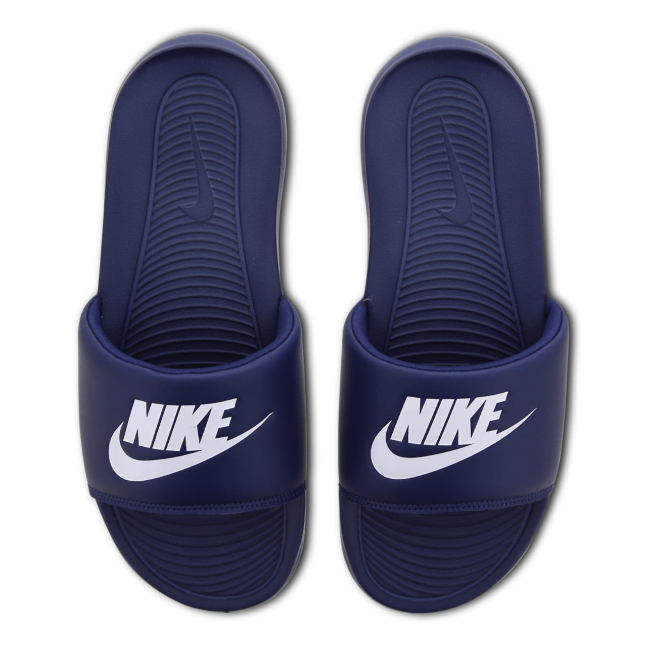 Nike Victori One Image 5 of 7. Tap to open photo gallery.