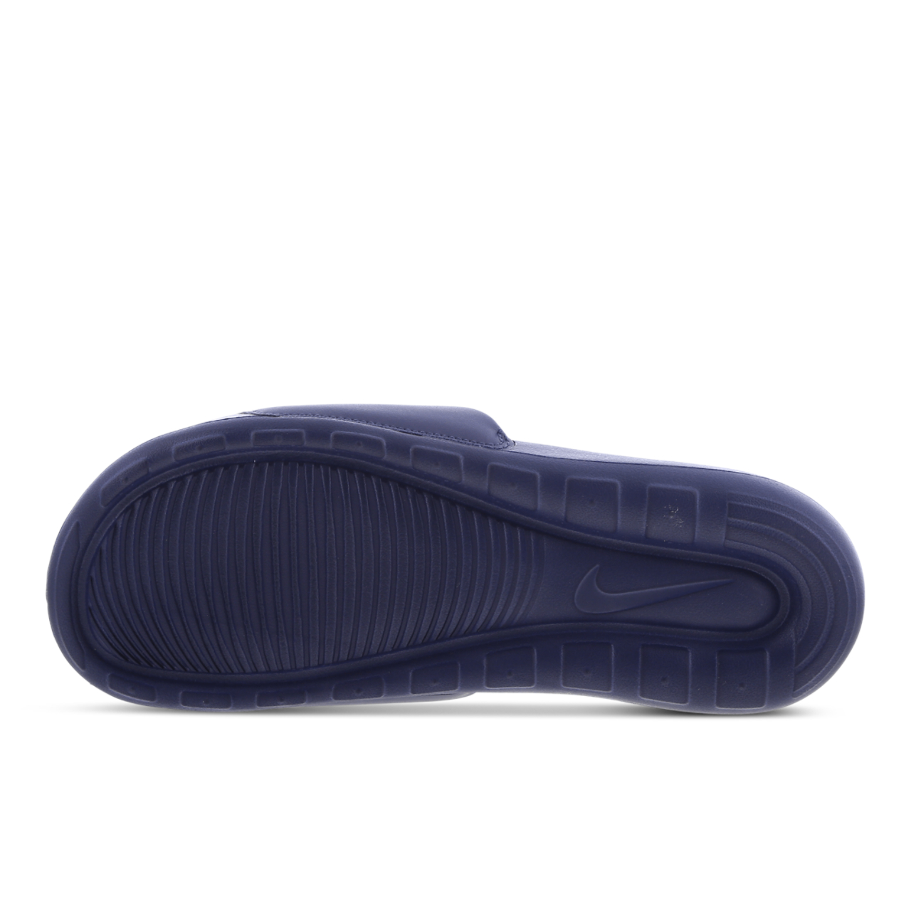 Nike Victori One Image 6 of 7. Tap to open photo gallery.