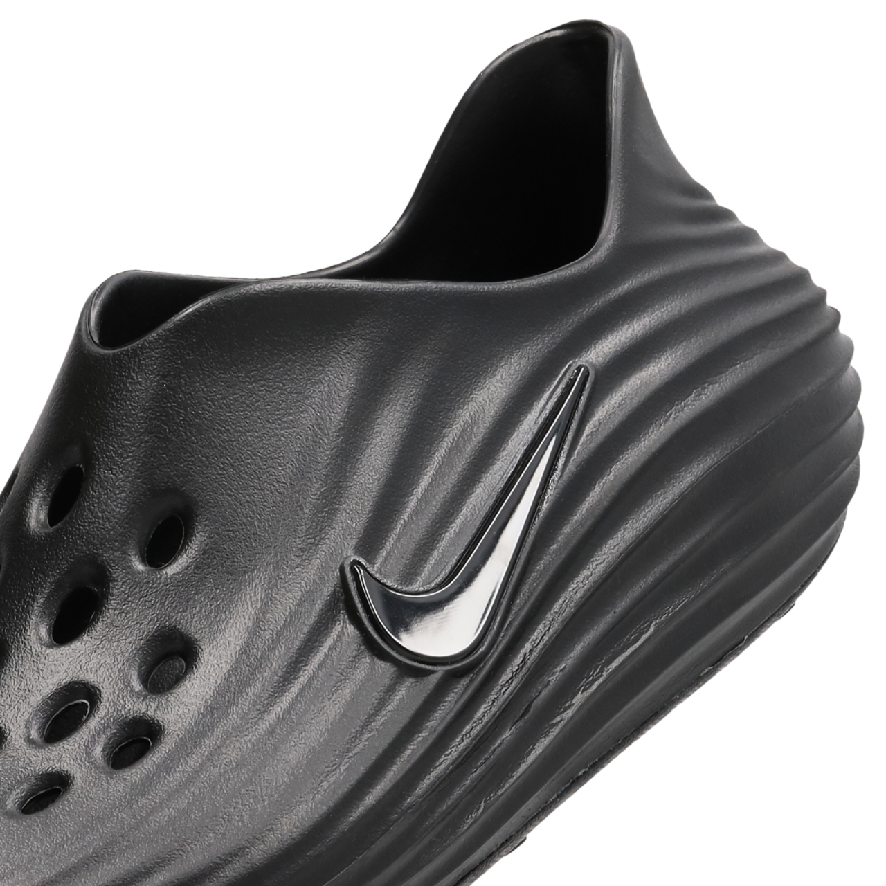 Nike Reactx Rejuven8 Image 7 of 8. Tap to open photo gallery.
