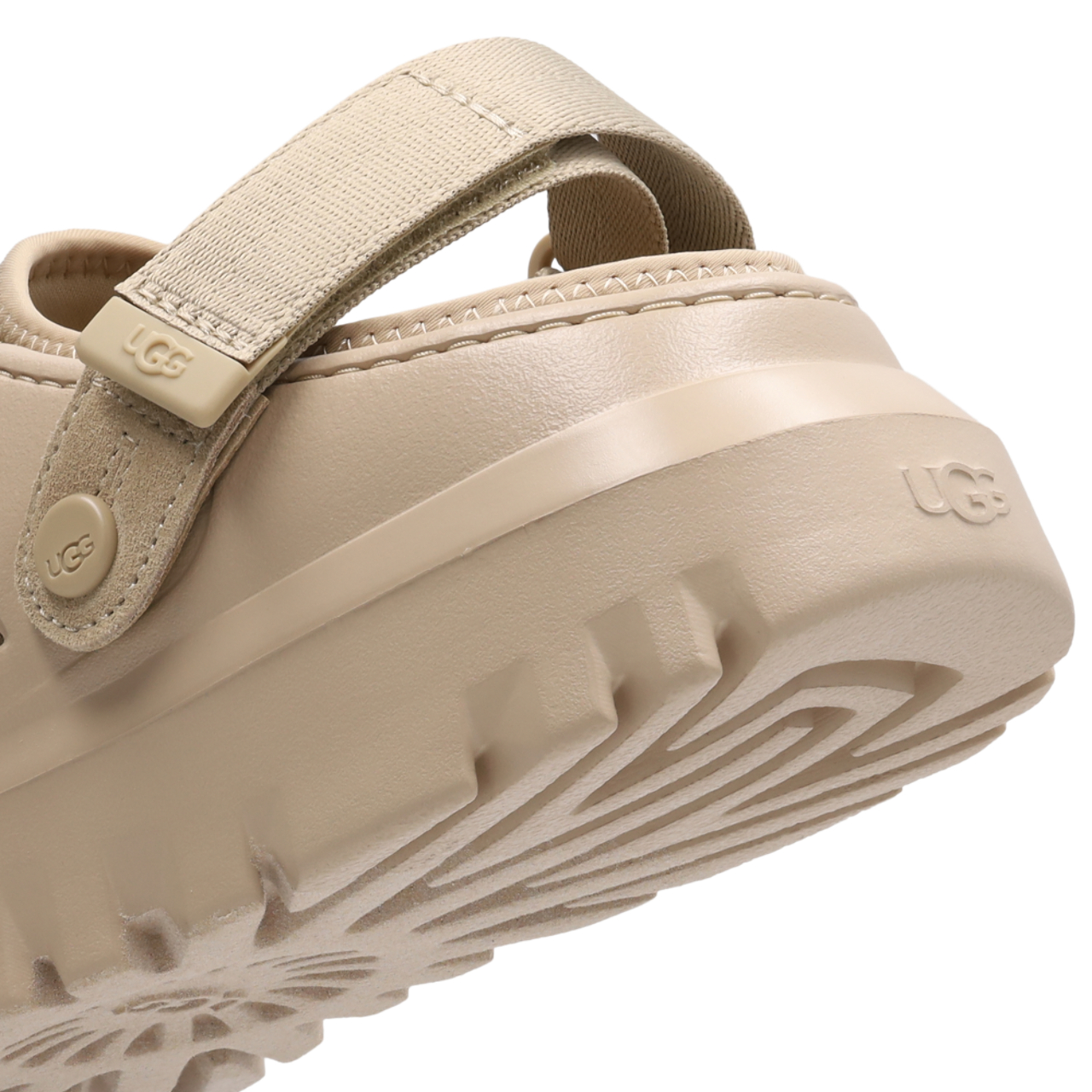 UGG Peakmod Image 7 sur 8. Appuyez pour ouvrir la galerie de photos.